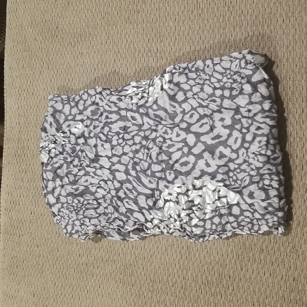 Express Infinity Scarf - Picture 2 of 6